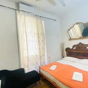 https://romamaria.it-romehotels.com