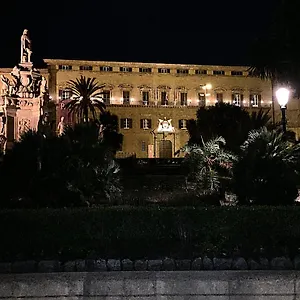 https://hola-cathedral-house-palermo.sicilyhotelsitaly.net