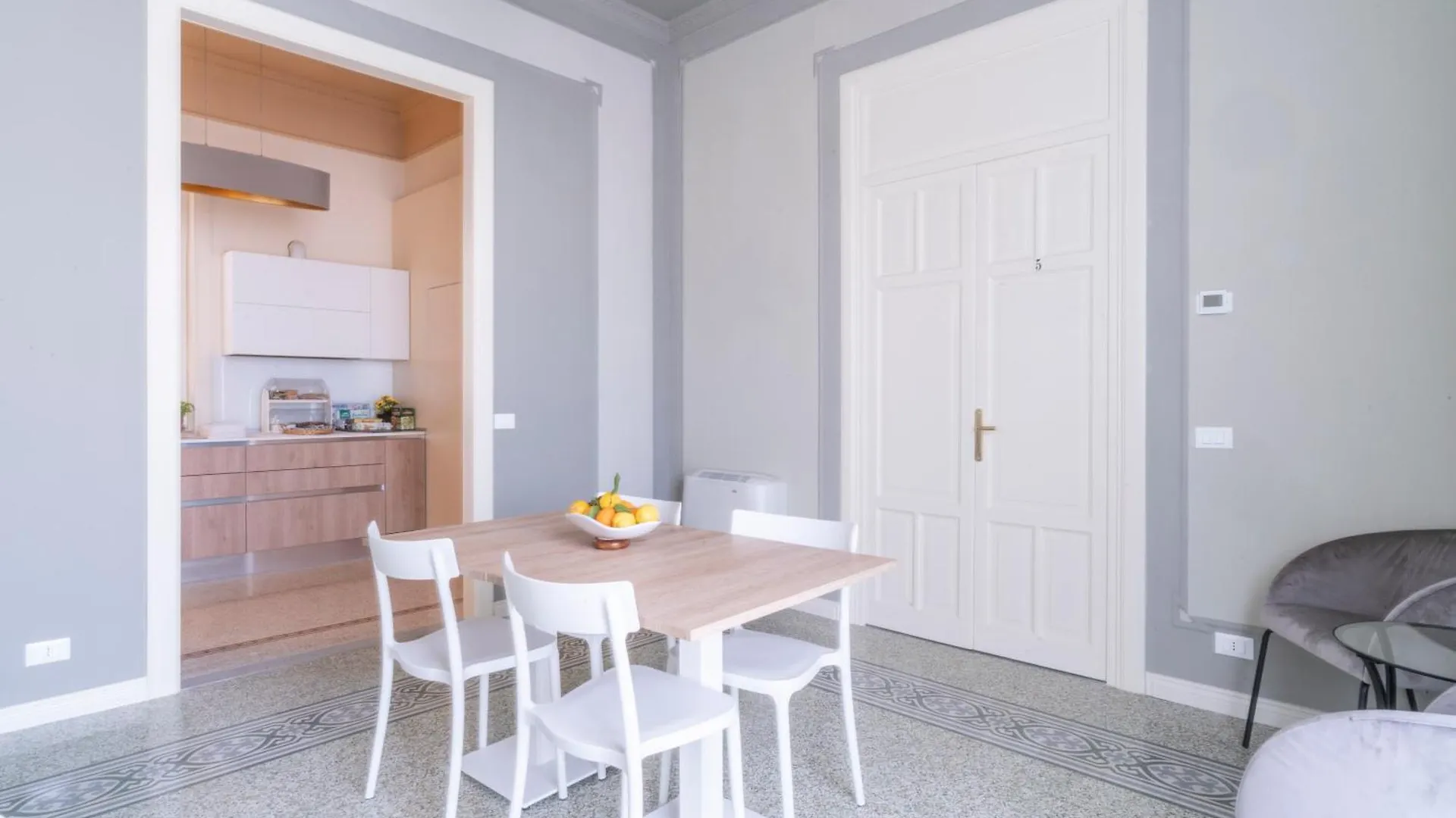 B&B Handy Palermo 0*,  Itália
